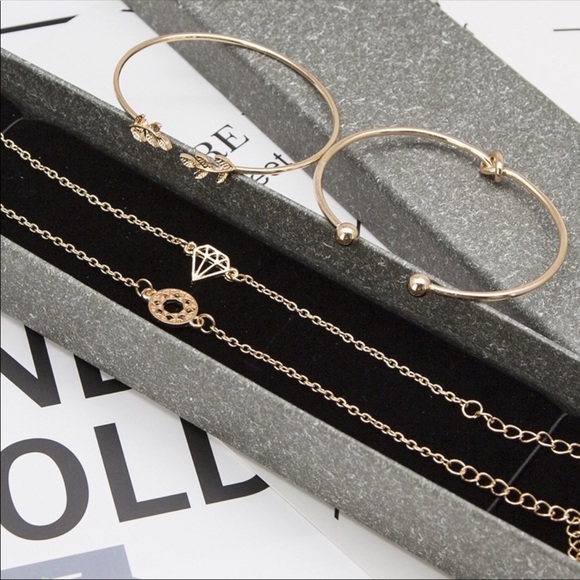 4 pc Bracelet Set - Picture 2 of 5